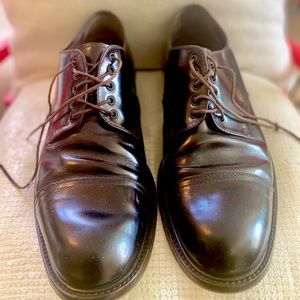 Size 10 Armani expresso brown cap toe shoes